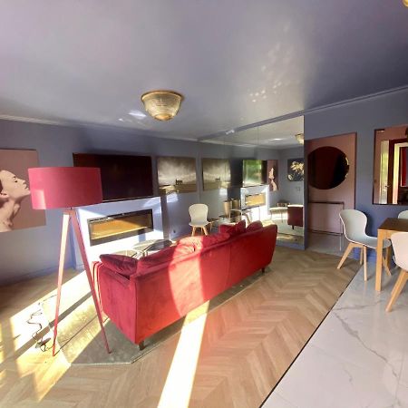 Luxury Paris La Vie En Rose Jacuzzi Terrasse Parking Apartman Kültér fotó