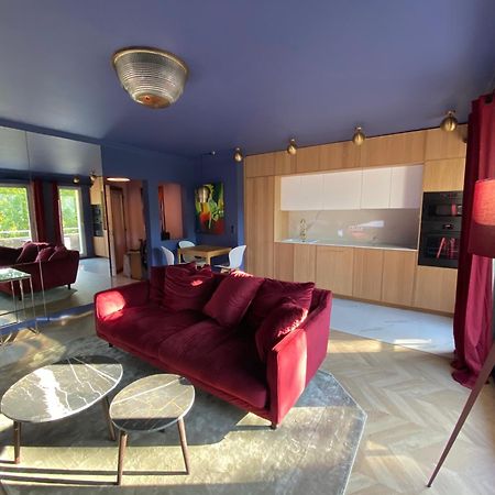 Luxury Paris La Vie En Rose Jacuzzi Terrasse Parking Apartman Kültér fotó