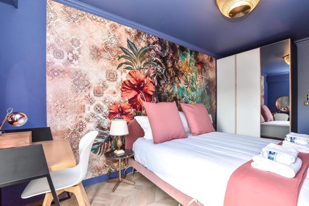 Luxury Paris La Vie En Rose Jacuzzi Terrasse Parking Apartman Kültér fotó